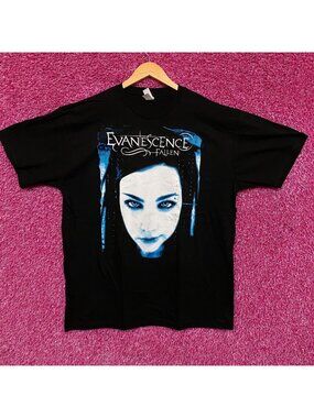 Evanescence Fallen Album Cover Alt-Rock Band T-Shirt XL